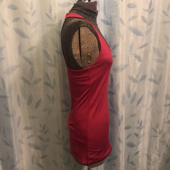 Jazzercise Athletic Top with Built-in Shelf Bra - Picture 3 of 12